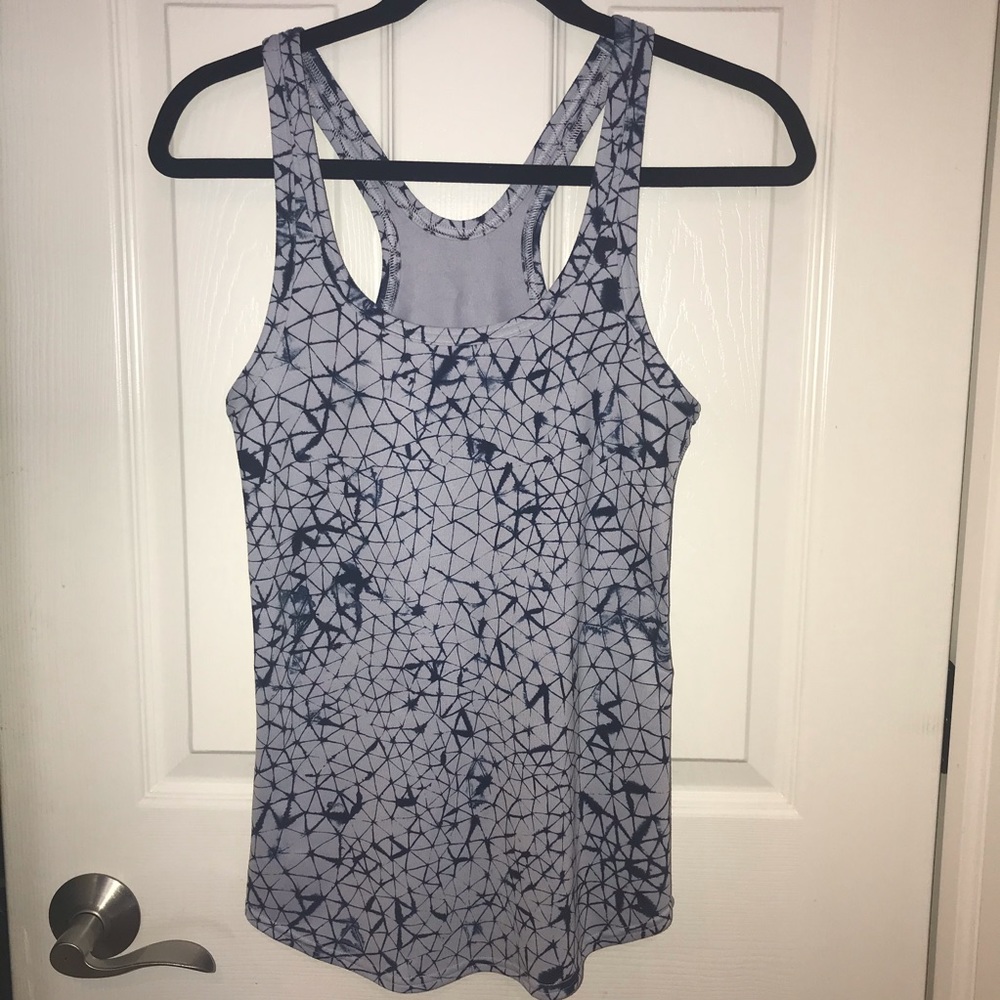 Lululemon blue tie dye/print tank Sz 6